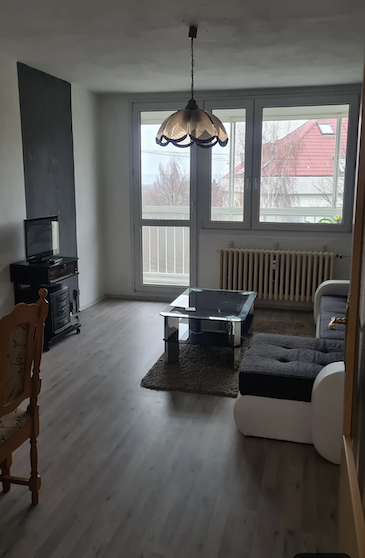 Pronájem bytu 3+1 - Újezd nad Lesy, Praha