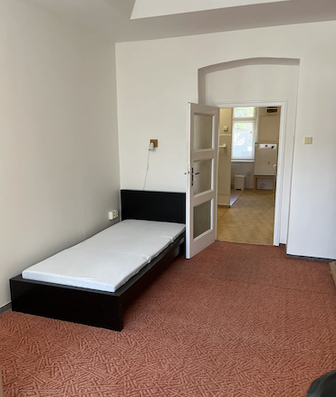 Pronájem bytu 1+1 - Michle, Praha