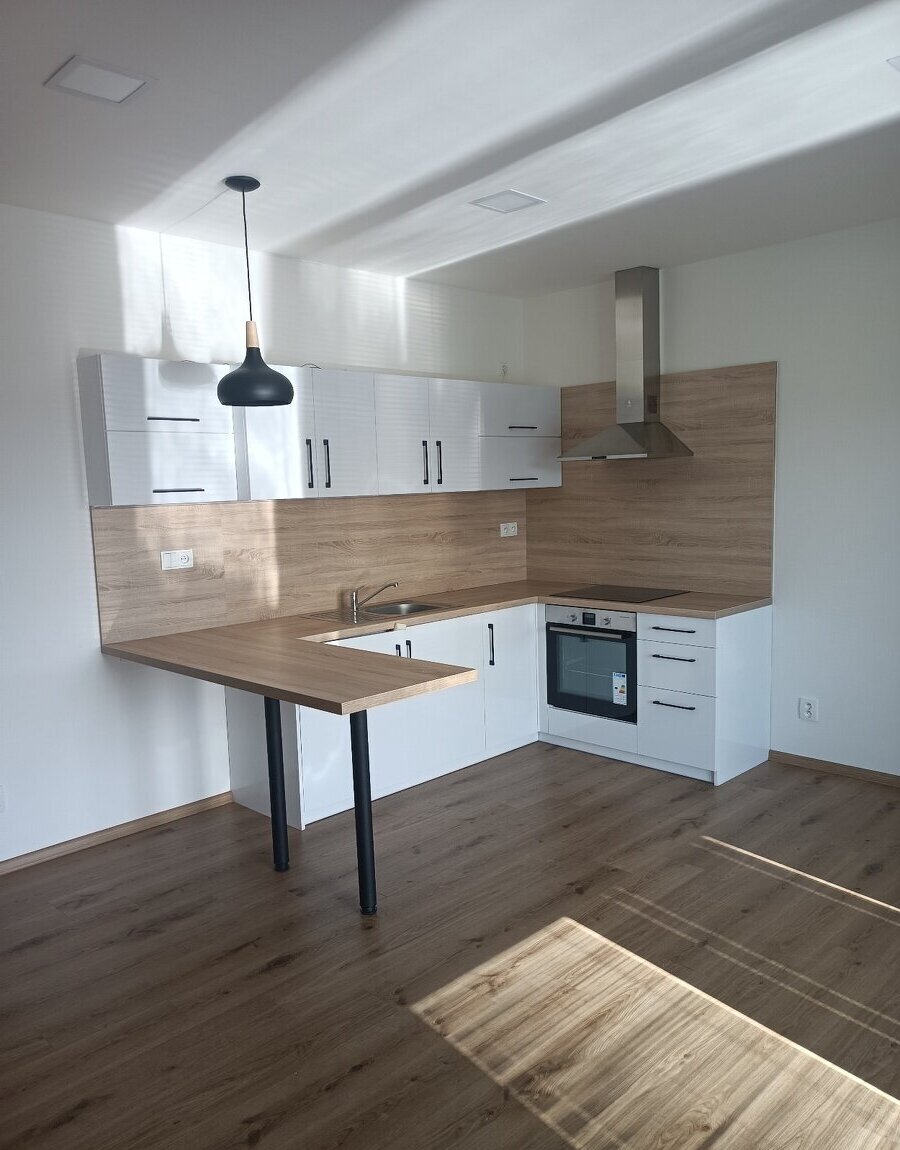 Pronájem bytu 1+kk - Rudná pod Pradědem, okres Bruntál