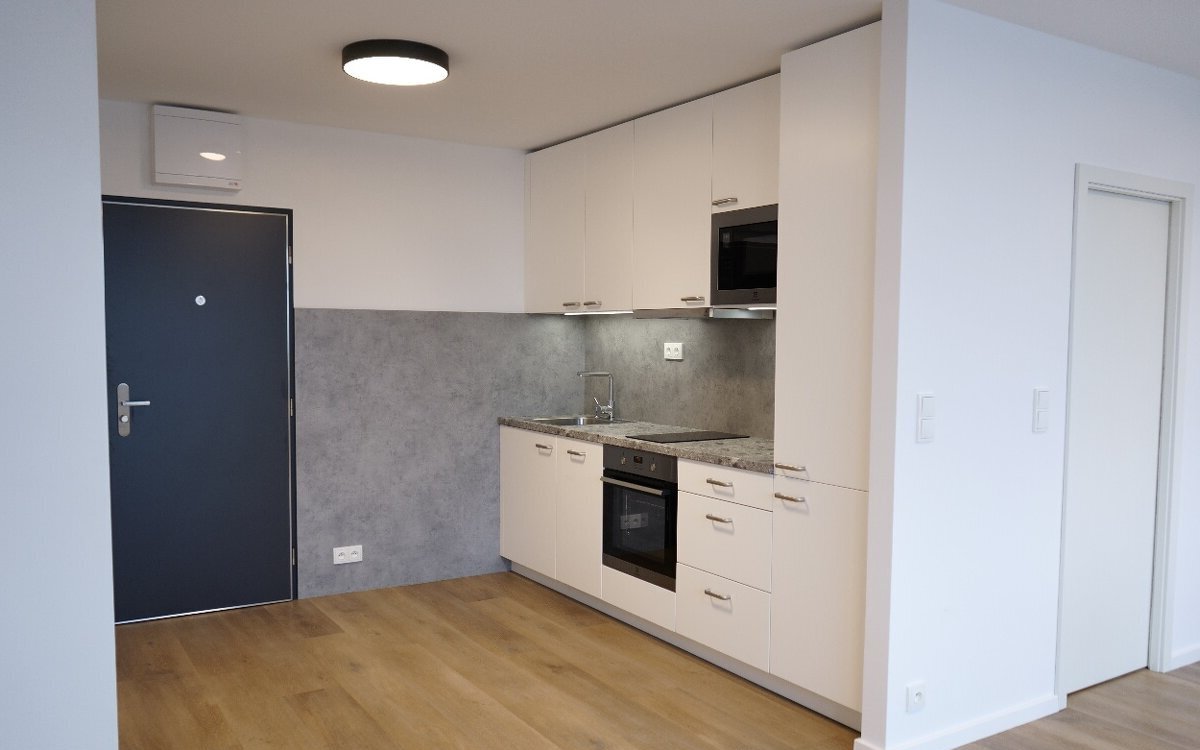 Pronájem bytu 1+kk - Krč, Praha