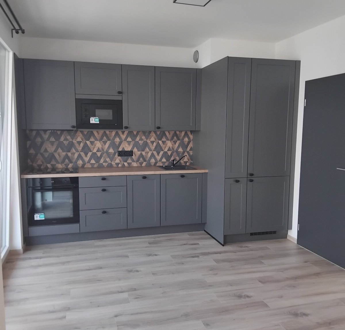 Pronájem bytu 1+kk - Libeň, Praha