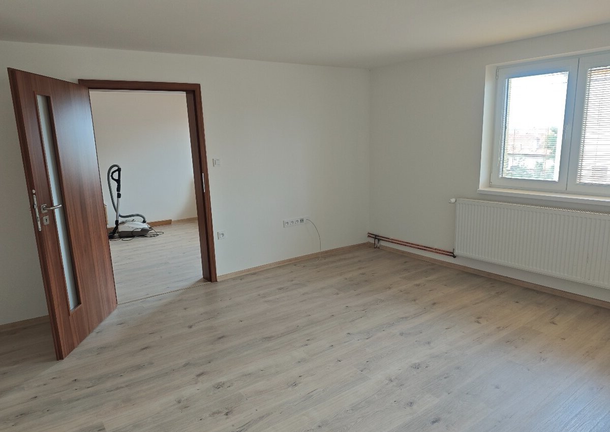 Pronájem domu 2+1 - Tvrdonice, okres Břeclav