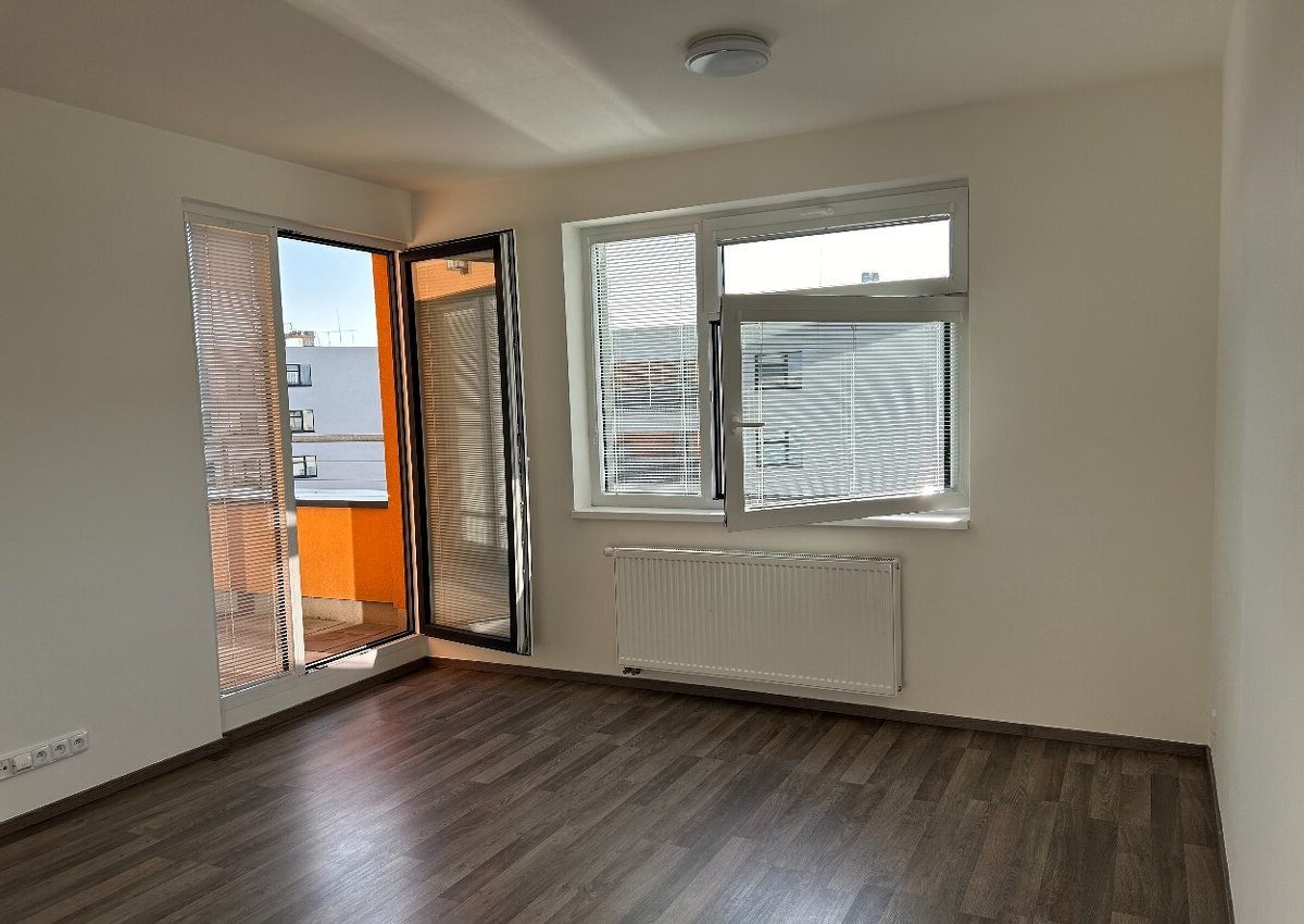 Pronájem bytu 2+kk - Uhříněves, Praha