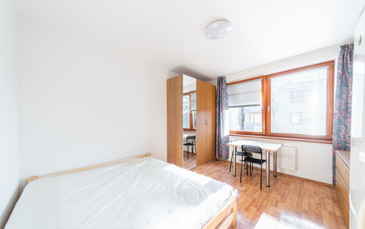 Pronájem samostatného pokoje 3+1 - Zličín, Praha