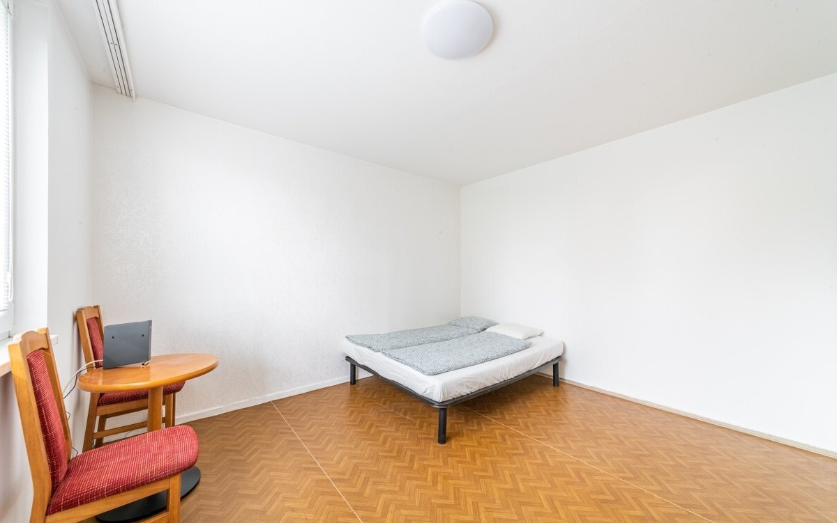 Pronájem samostatného pokoje 3+1 - Hlubočepy, Praha