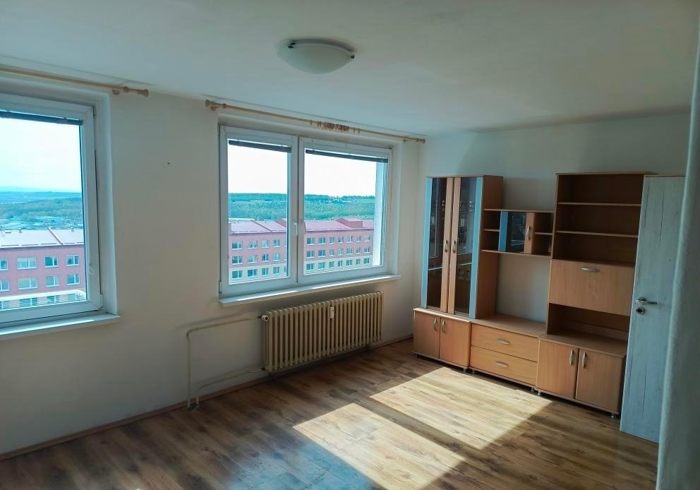 Pronájem bytu 1+kk - Česká, Most