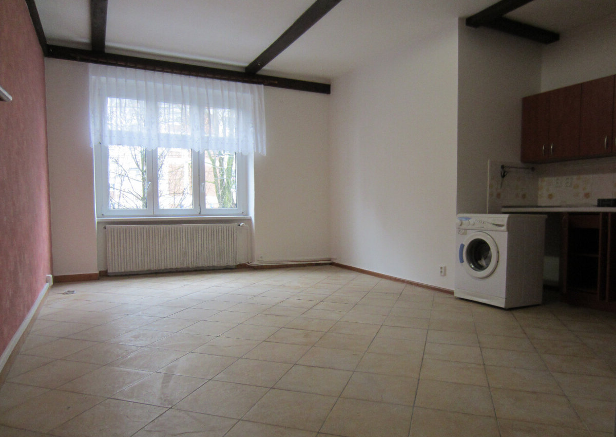 Pronájem bytu 1+kk - Letná, Zlín