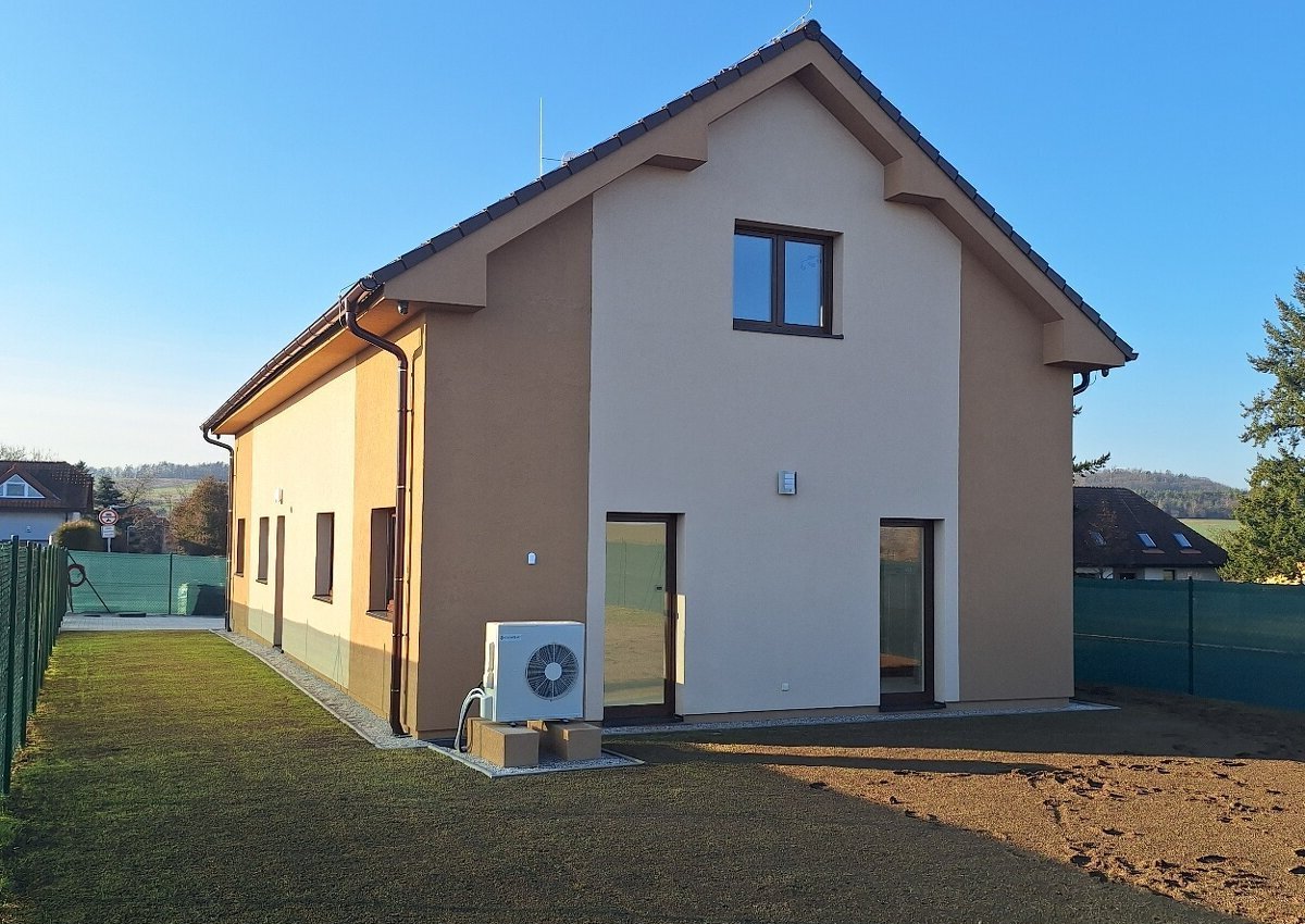 Pronájem bytu 2+kk - Chyňava, okres Beroun
