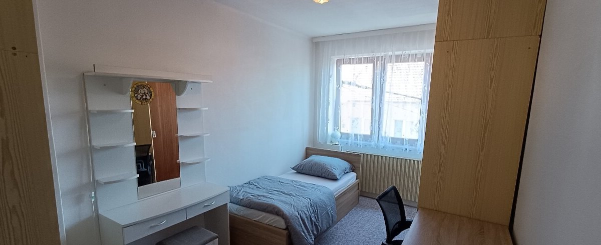 Pronájem samostatného pokoje - Líšeň, Brno