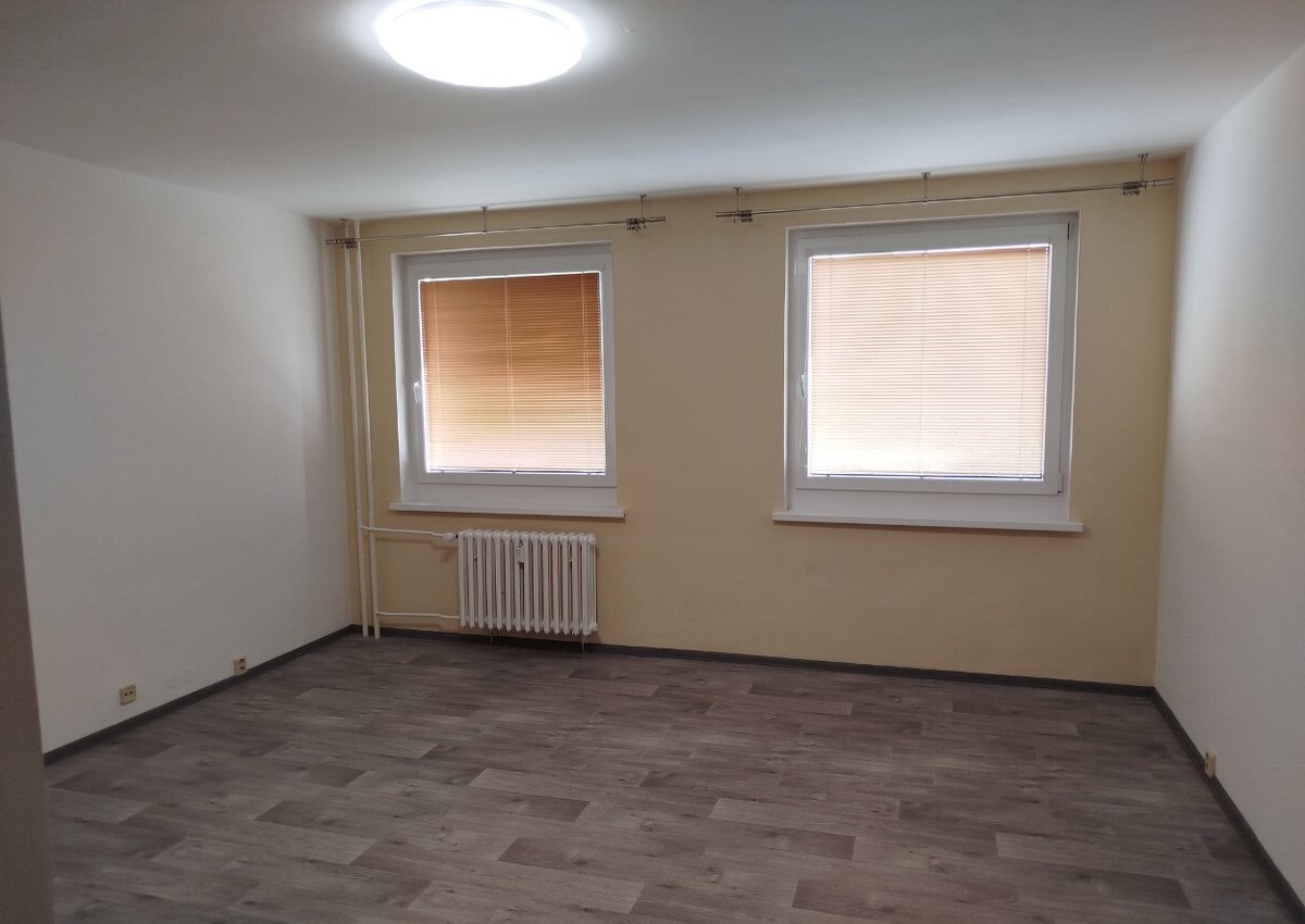 Pronájem bytu 1+kk - Krásné Březno, Ústí nad Labem