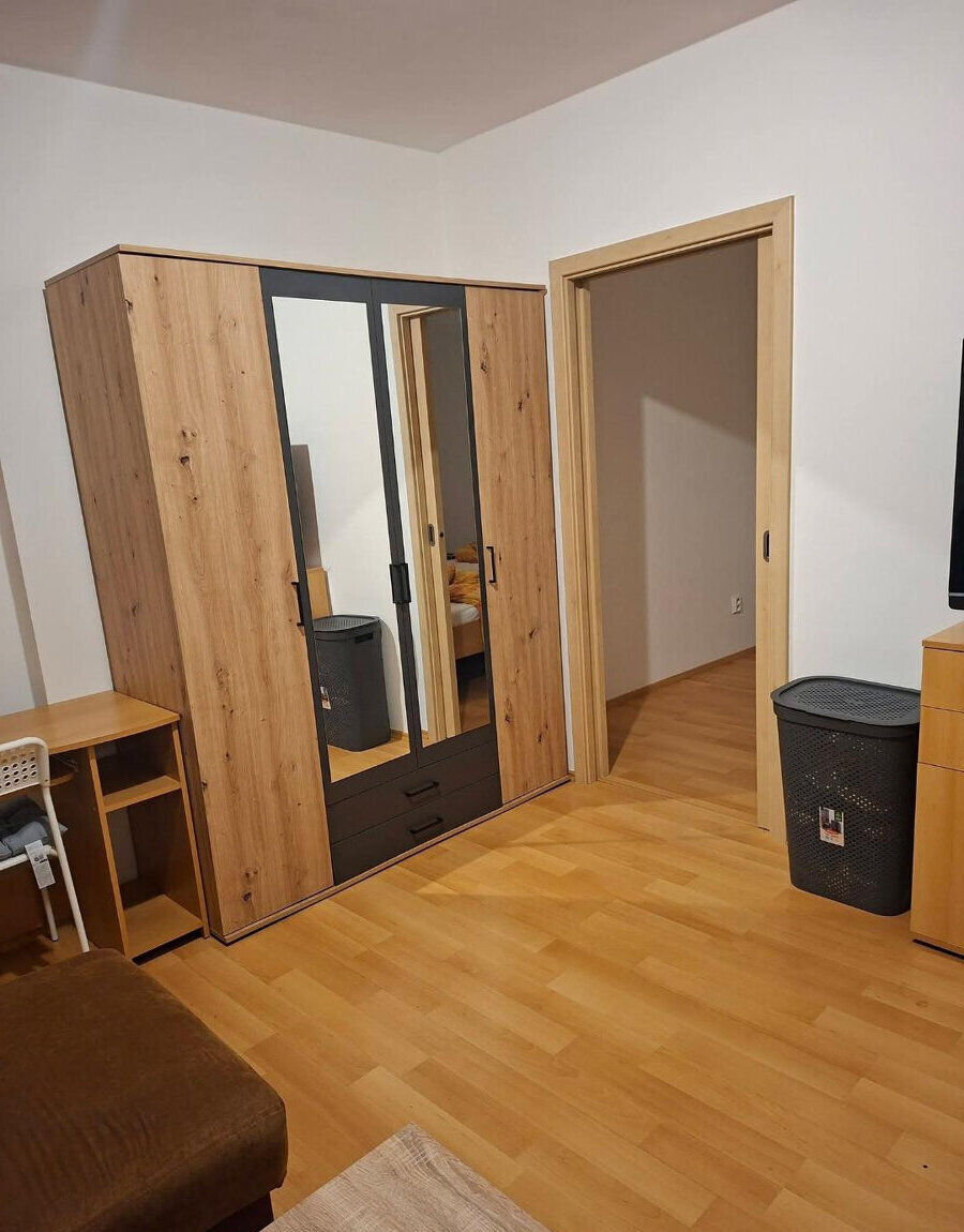 Pronájem samostatného pokoje - Trnitá, Brno