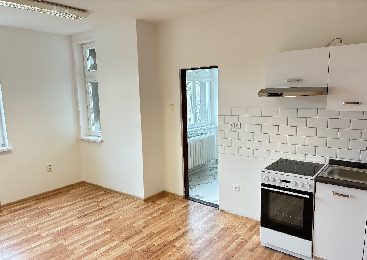 Pronájem bytu 1+kk - T. G. Masaryka, Karlovy Vary