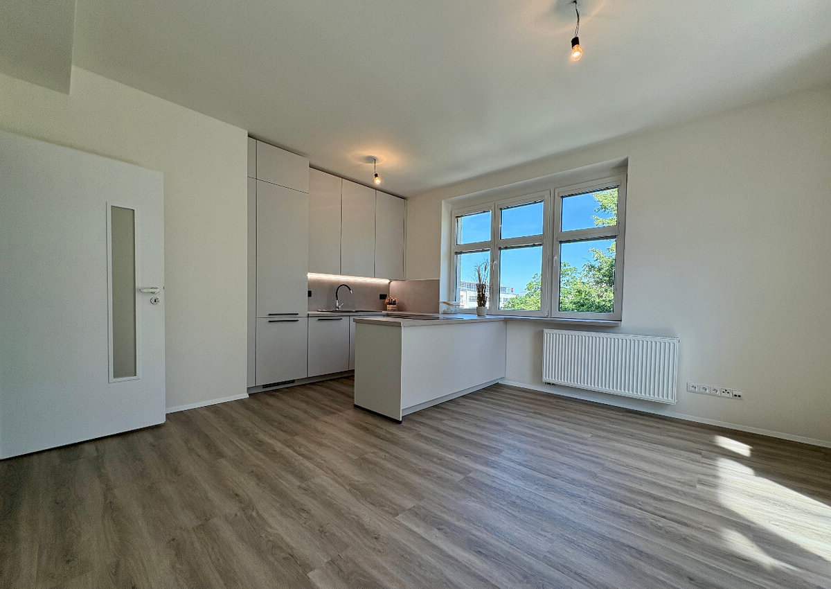 Pronájem bytu 4+kk - Zlín - centrum