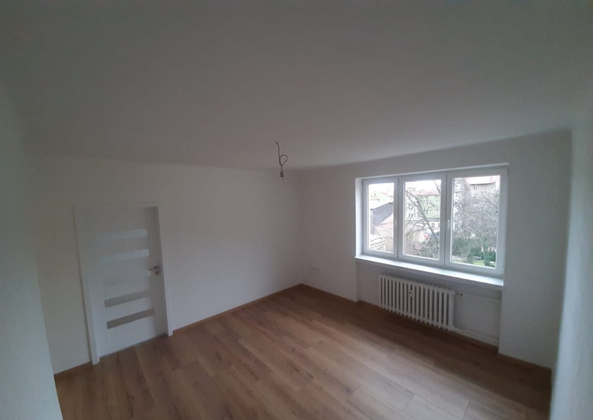 Pronájem bytu 2+1 - Český Těšín - centrum