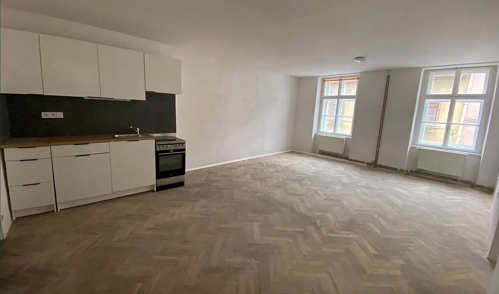Pronájem bytu 2+kk - Jihlava - centrum