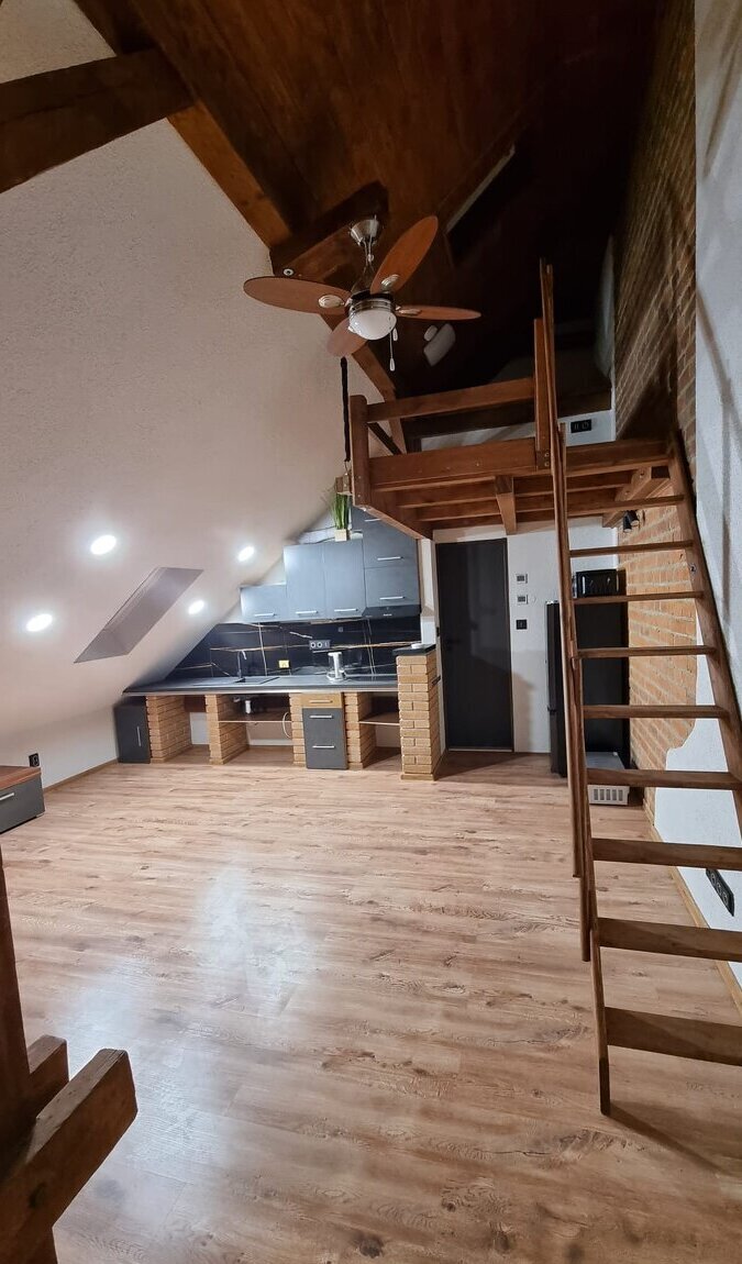 Pronájem bytu 1+kk - Kpt. Jaroše, Starý Plzenec