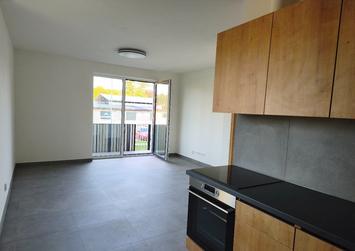 Pronájem bytu 2+kk - Šípková, Lysá nad Labem