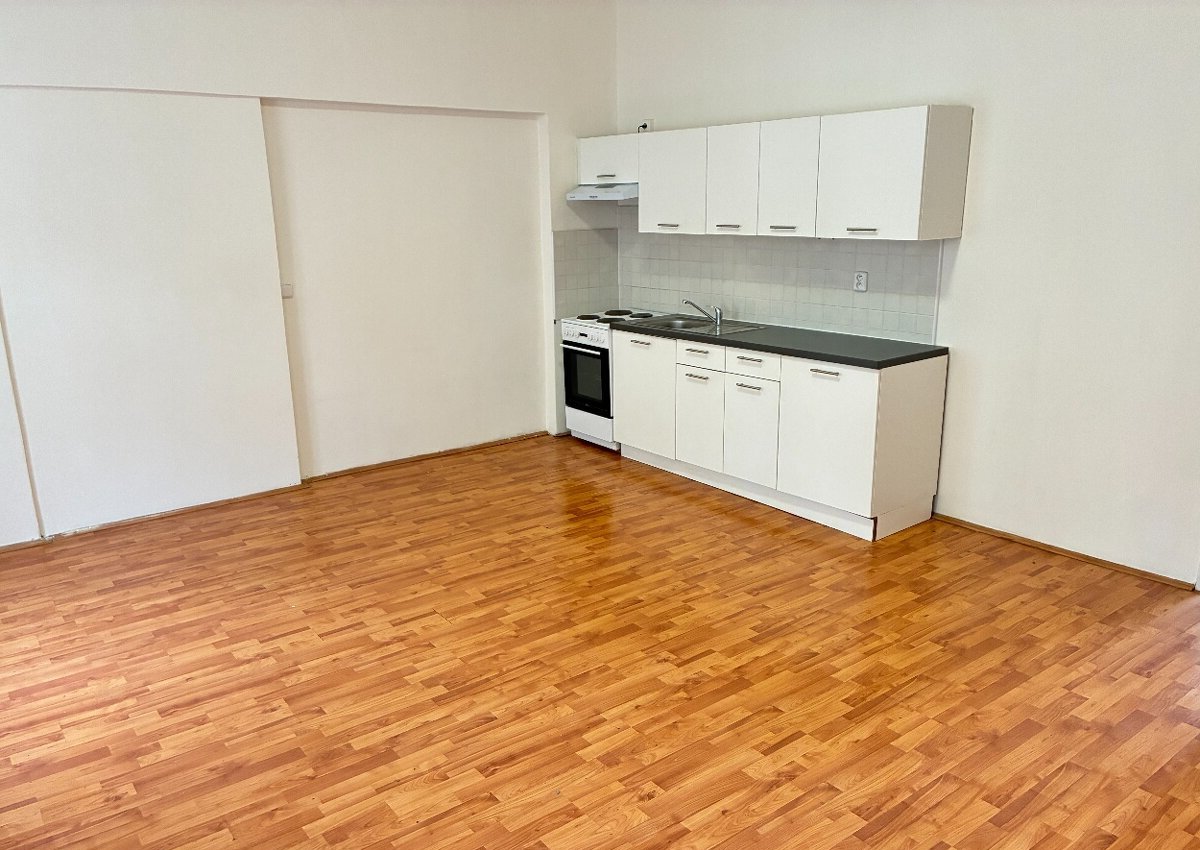 Pronájem bytu 2+kk - Bohatice, Karlovy Vary