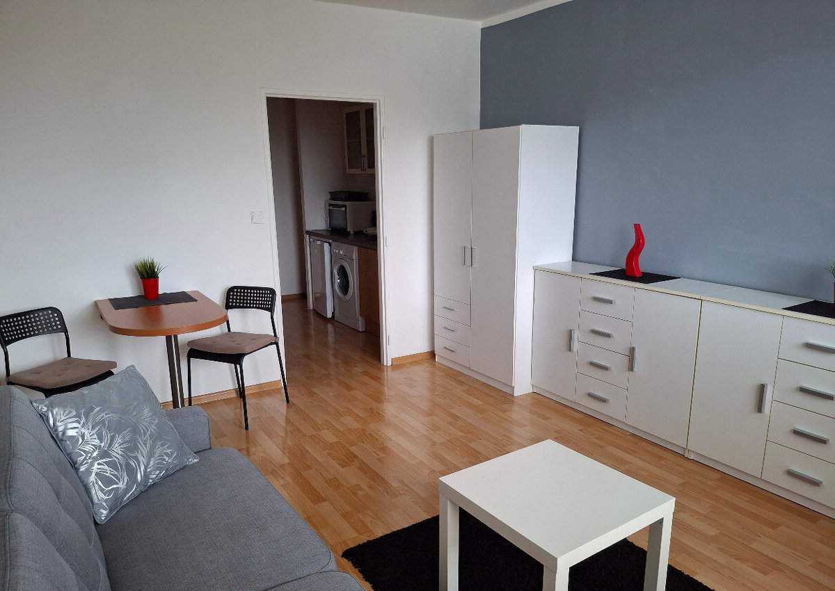 Pronájem bytu 1+kk - Kuřim, Brno-venkov
