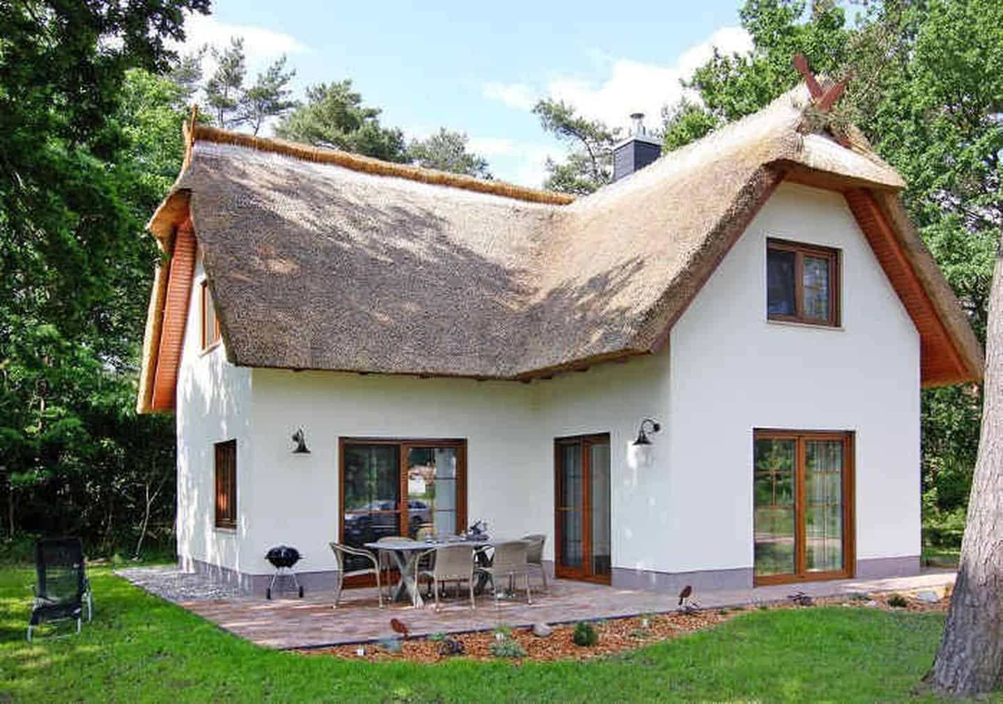 Chalupa pod lesem blízko vody k pronájmu