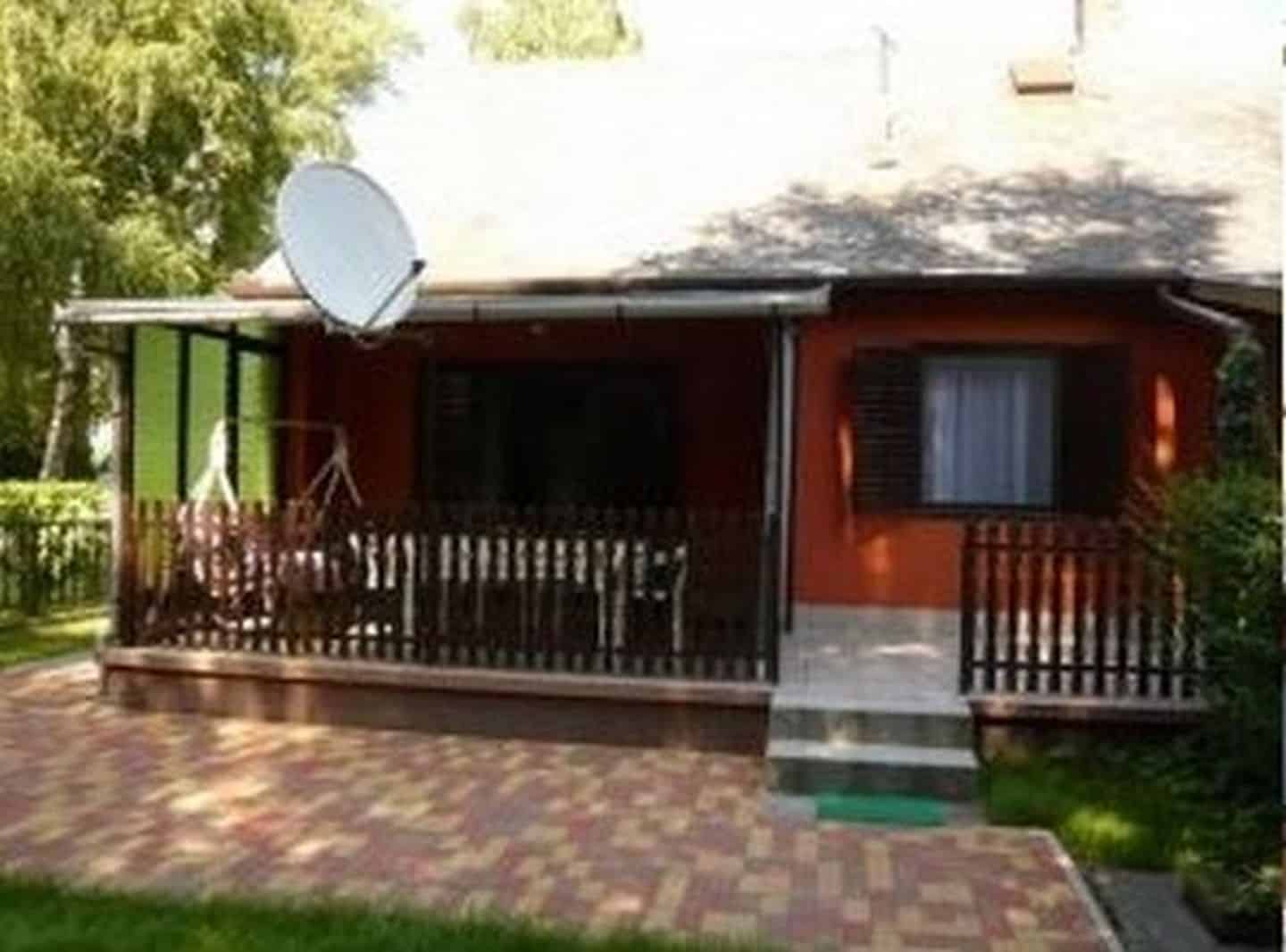 Pronájmu chatu - dlouhodobě