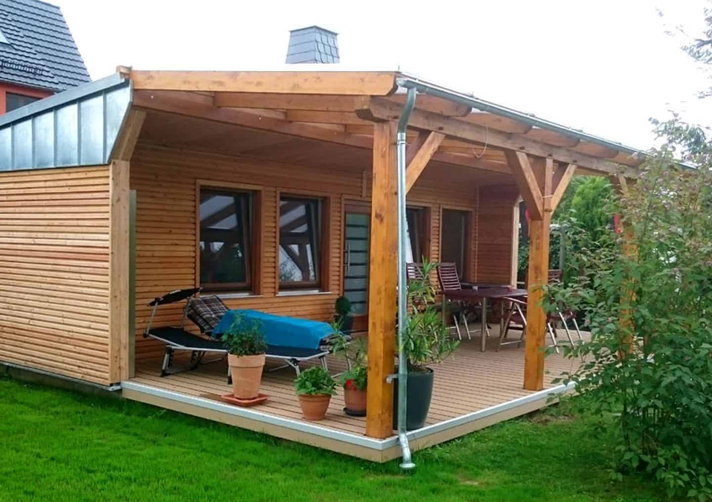 Pronajmeme hezkou zahradní chatu se zahradou k rekreaci