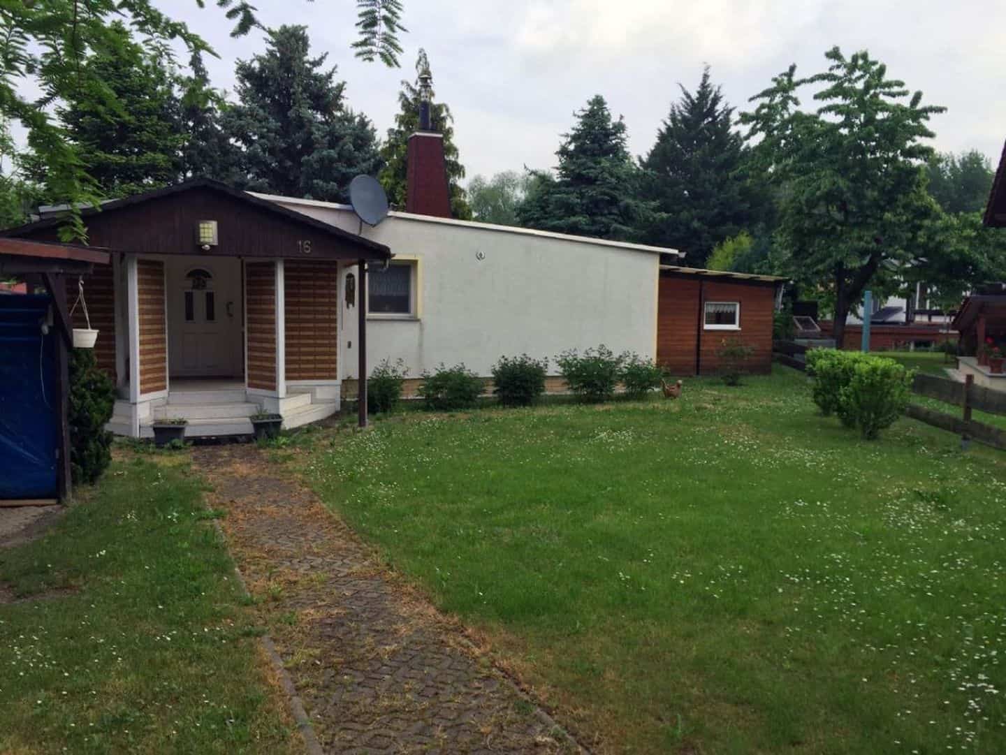 Pronájmu serioznímu nájemci chatu u vody ideálně pro rybáře