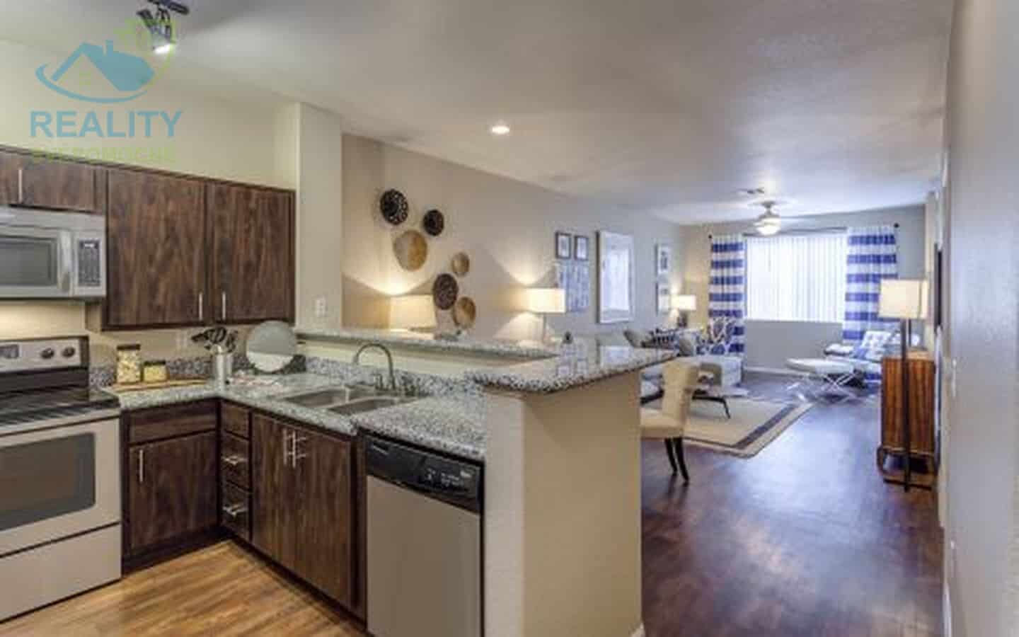 Pronájem bytu 2+1 - Jindřicha Plachty, Praha