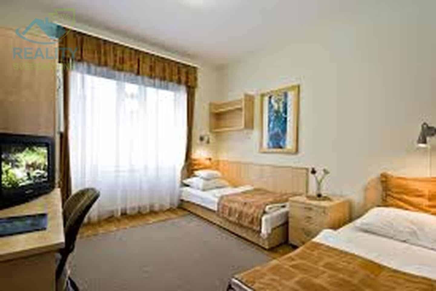 Pronájem samostatného pokoje 1+kk - Kolínova, Praha