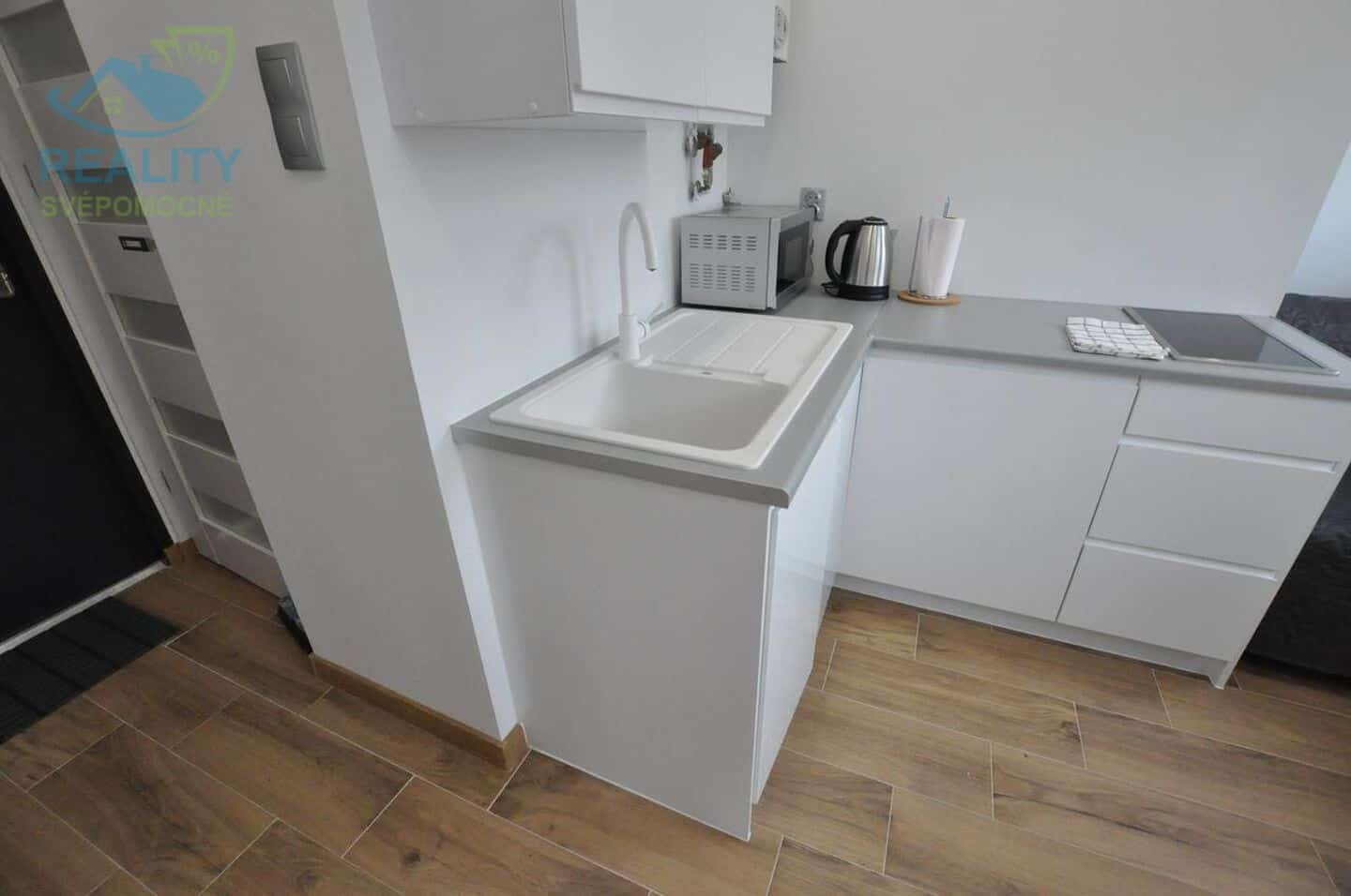 Pronájem bytu 1+1 - Nové Sady, Olomouc
