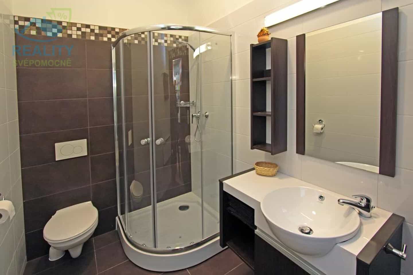 Pronájem bytu 2+kk - Před Rybníkem, Praha