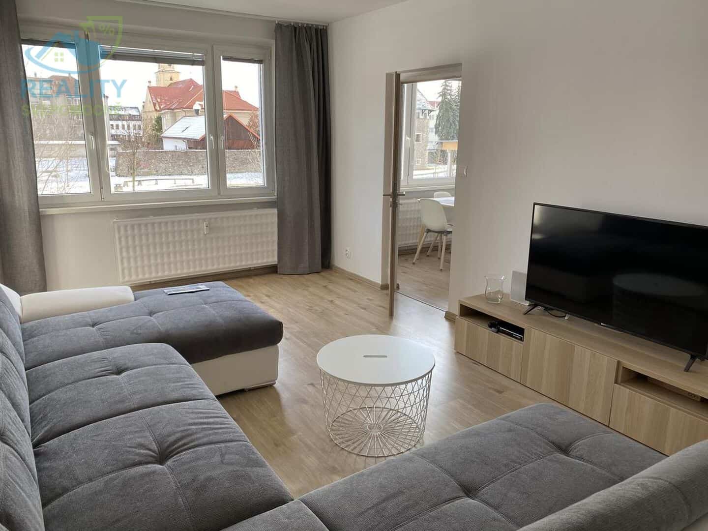 Pronájem bytu 2+1 - Chrpová, Praha