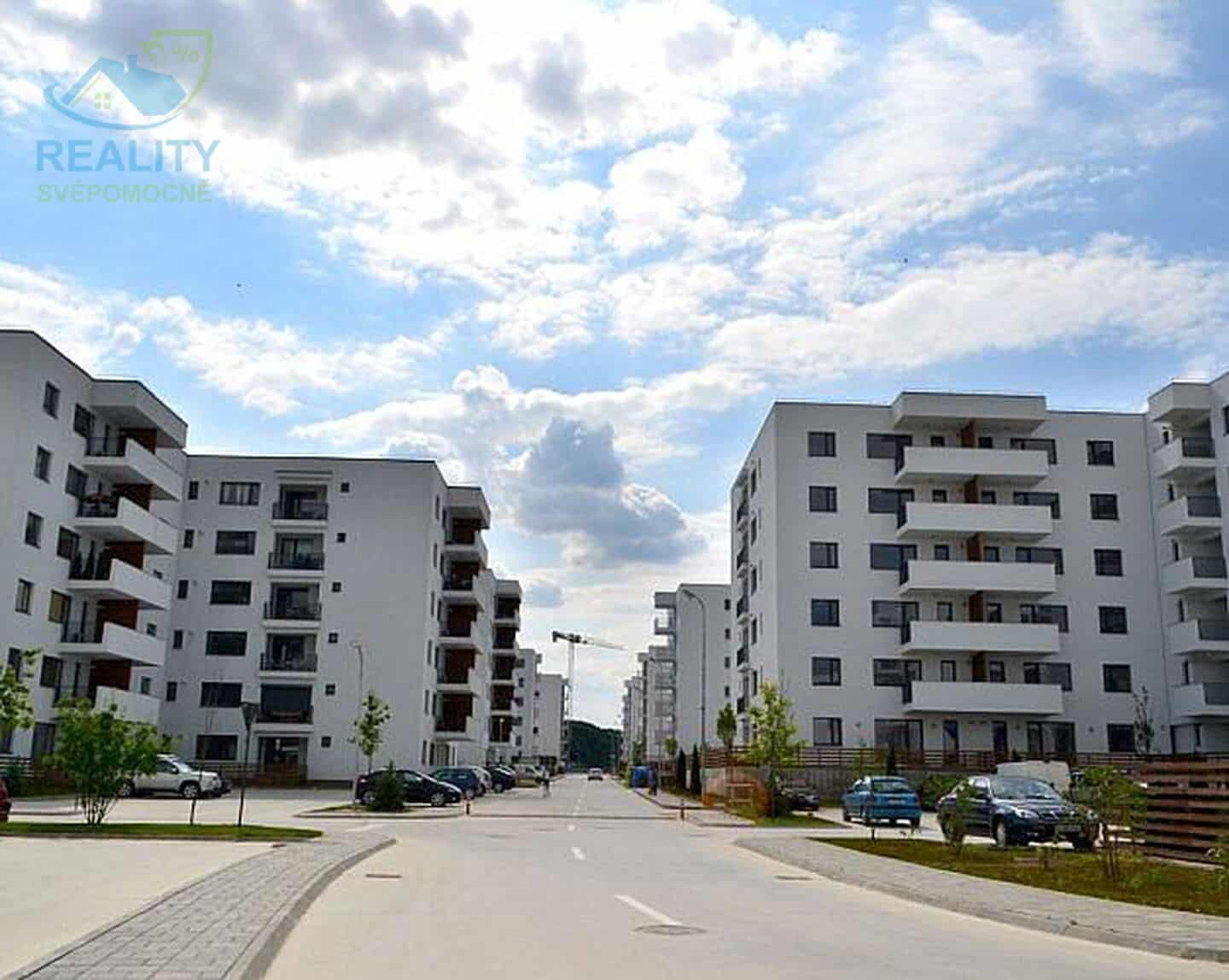 Pronájem bytu 4+kk - Vašátkova, Praha