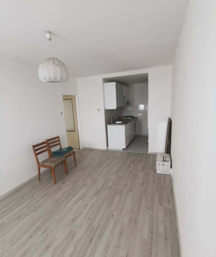 Pronájem bytu 2+kk - Opatovská, Prague