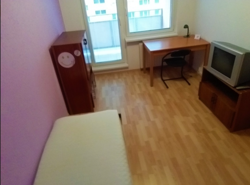 Pronájem samostatného pokoje - Jižní Svahy, Zlín