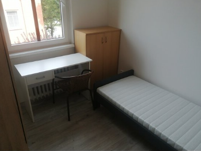 Pronájem samostatného pokoje - Letná, Zlín