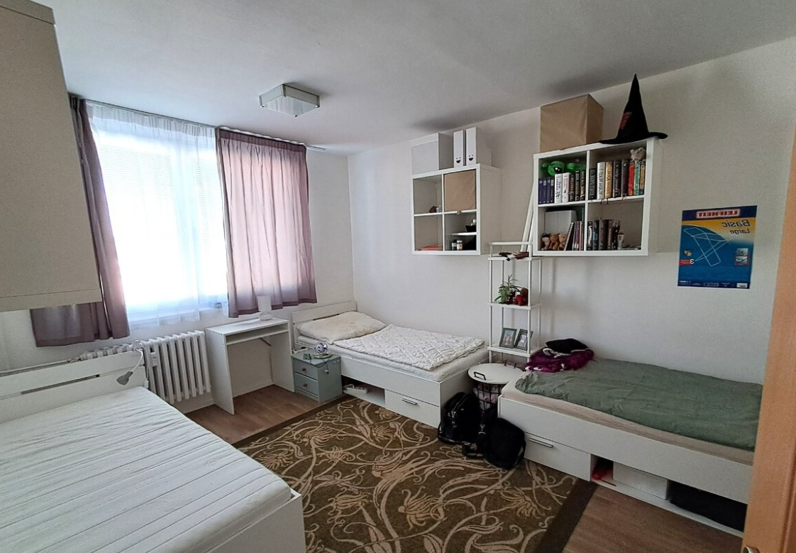 Pronájem samostatného pokoje - Jižní Svahy, Zlín