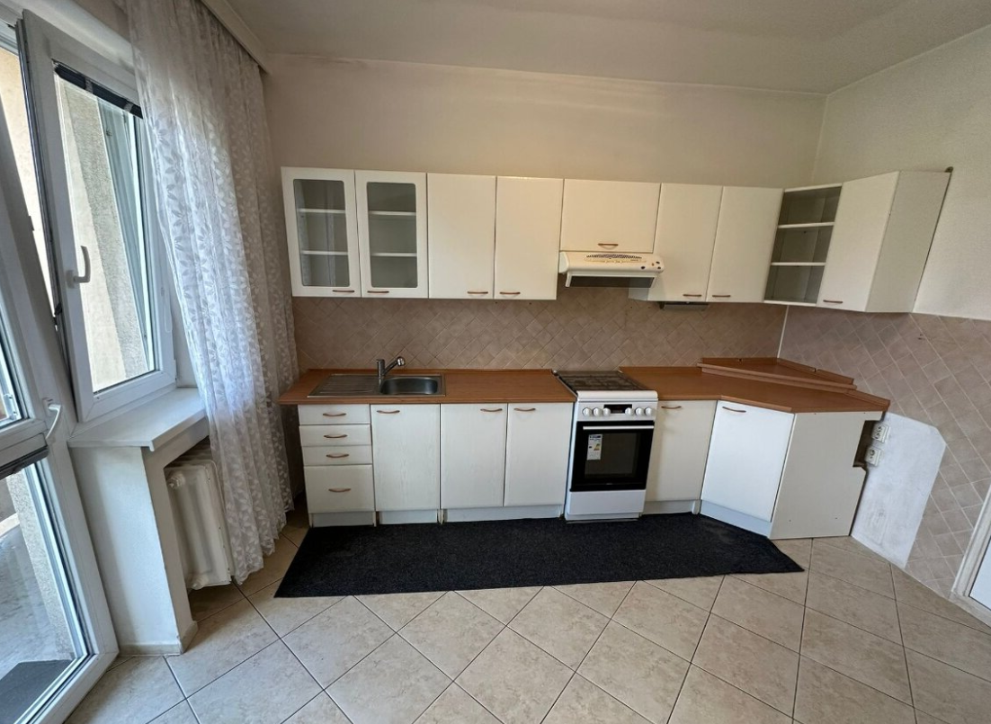 Pronájem bytu 2+1 - třída Tomáše Bati, Zlín