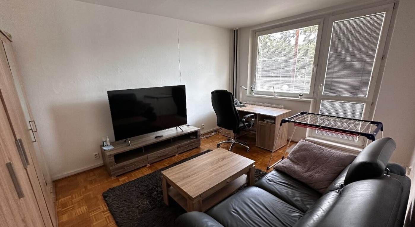 Pronájem bytu 2+kk - Jižní Svahy, Zlín