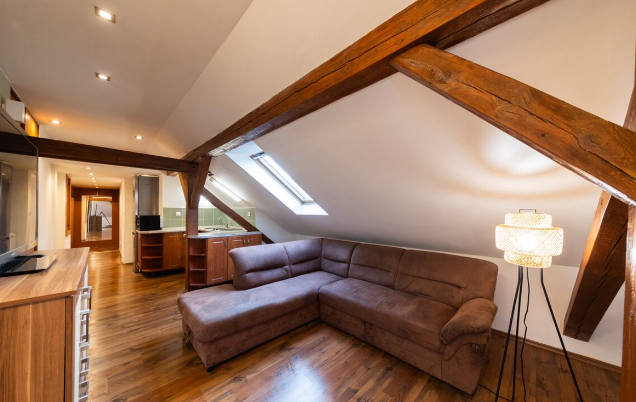 Pronájem bytu 1+kk - Bukov, Ústí nad Labem