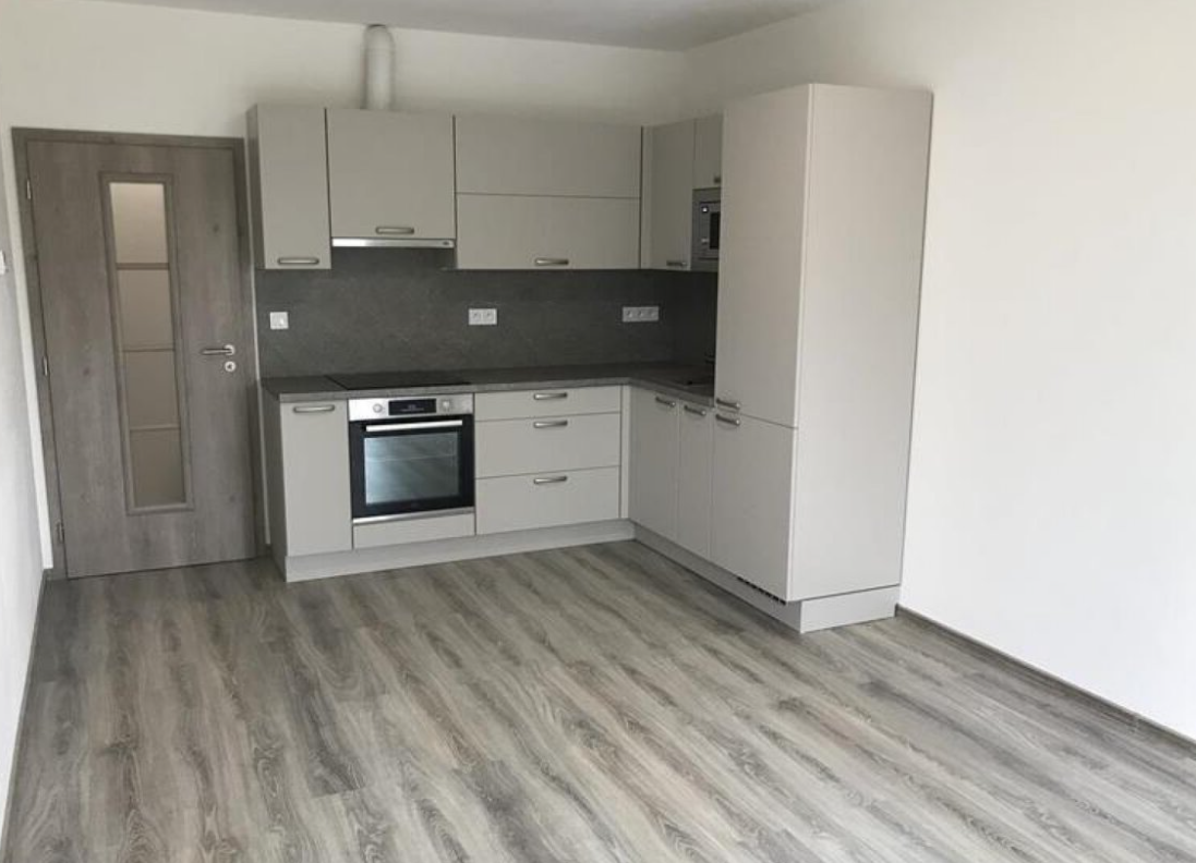 Pronájem bytu 1+kk - Neředín, Olomouc