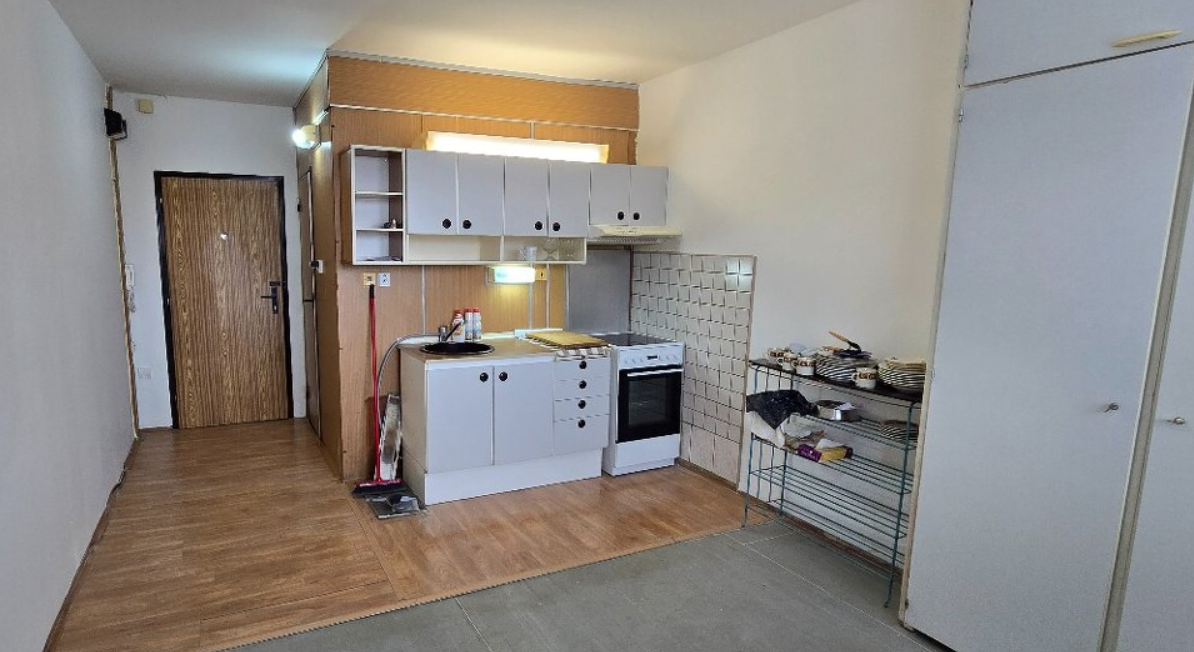 Pronájem bytu 1+1 - Kosmonautů, Děčín