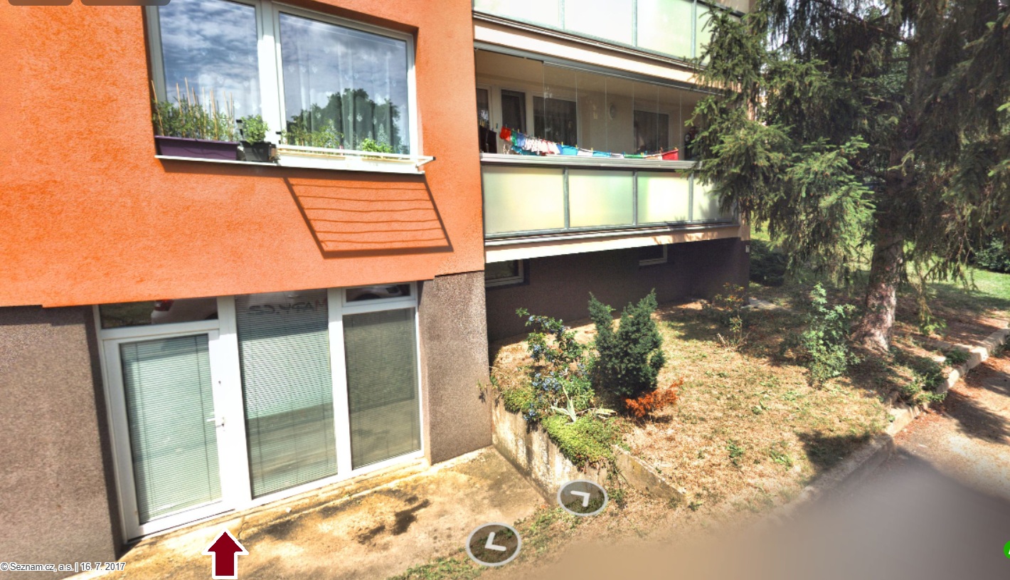 Pronájem komerčního objektu 1+kk - Sněženková, Praha